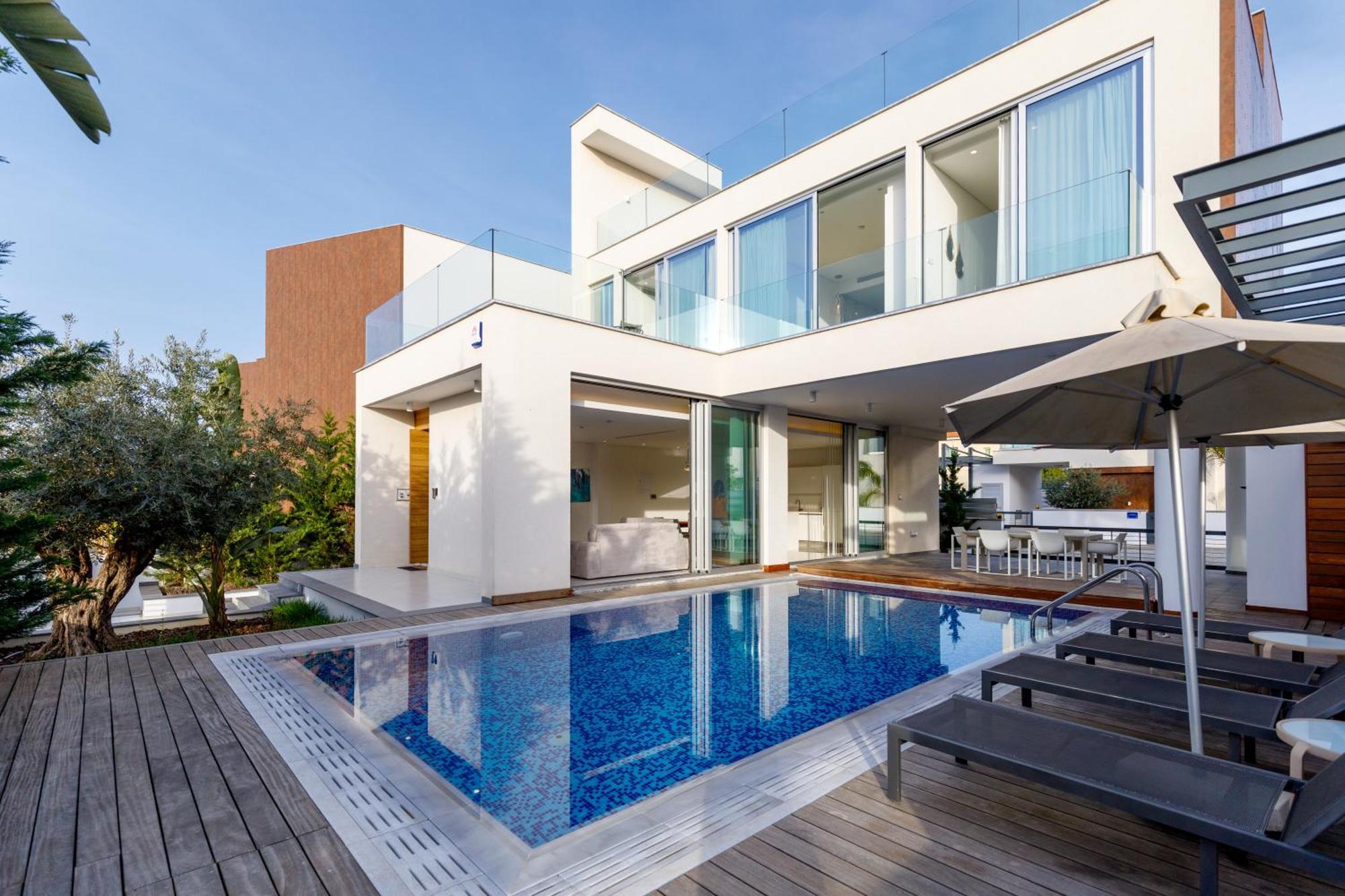 Seaview Luxury Villa Jacuzzi & Pool! 2 Min Beach Protarász Kültér fotó